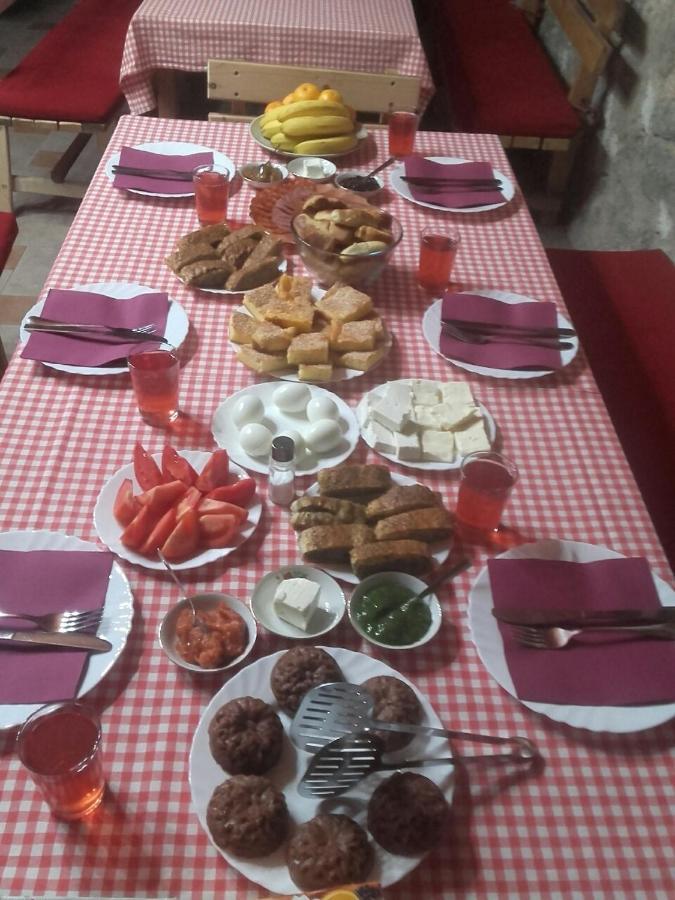 Apartment Mond Virpazar Bagian luar foto