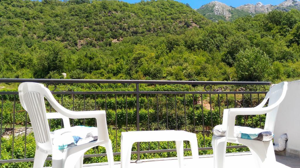 Apartment Mond Virpazar Bagian luar foto