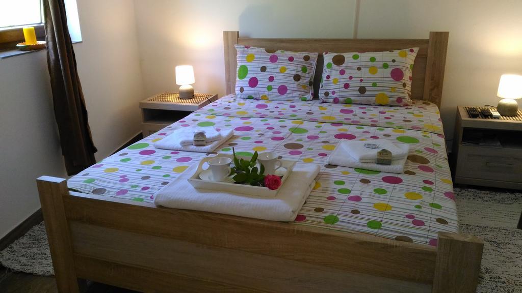 Apartment Mond Virpazar Bagian luar foto