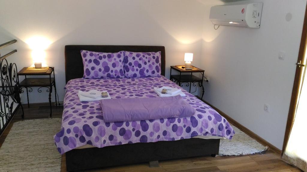 Apartment Mond Virpazar Bagian luar foto